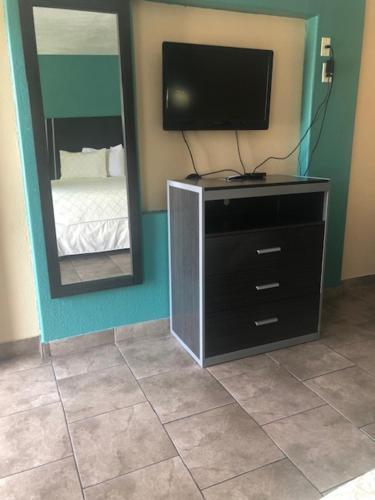 Pinn Road Inn And Suites Lackland Afb And Seaworld San Antonio Eksteriør bilde