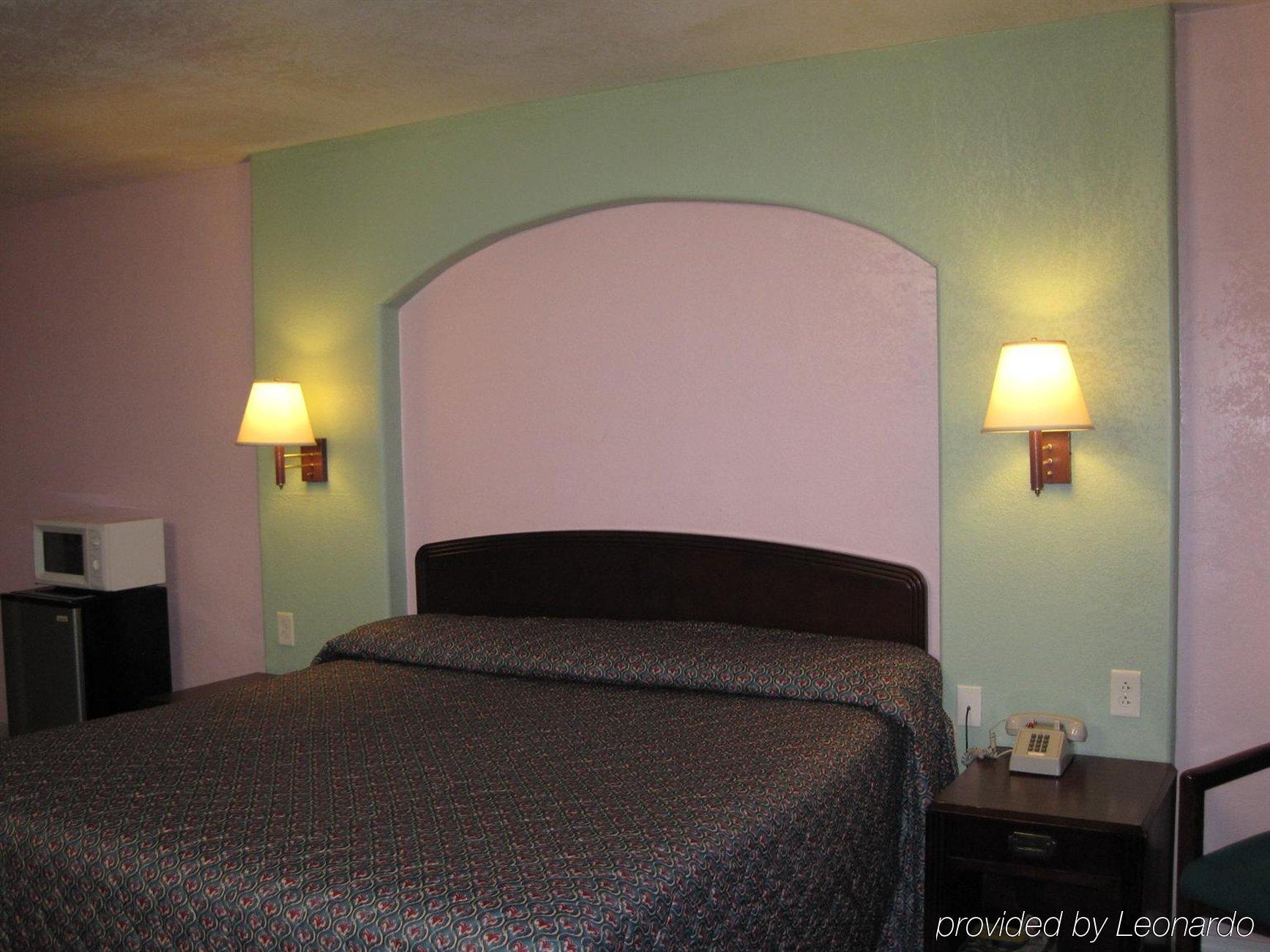 Pinn Road Inn And Suites Lackland Afb And Seaworld San Antonio Rom bilde